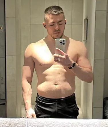 OnlyFans account  mttlxndrxxx avatar 1
