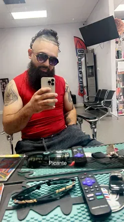 OnlyFans cuenta mrpapurri avatar 1