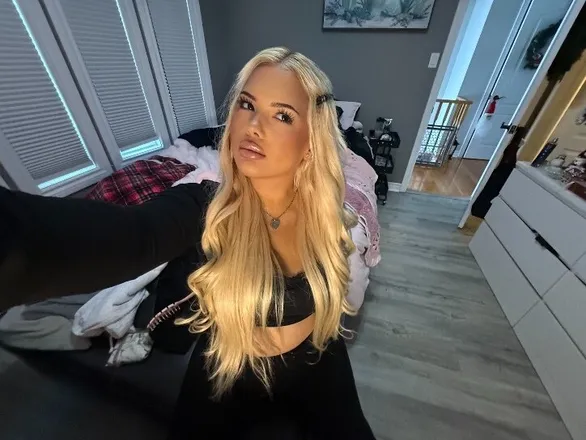 OnlyFans cuenta angelbby777 header 2