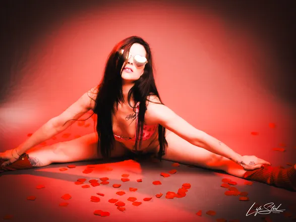 OnlyFans cuenta iamaphroditee header 2