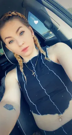 OnlyFans cuenta queenbee2020 header 2