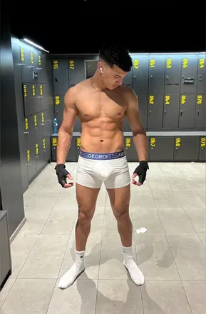 OnlyFans cuenta sebastian28_m avatar 1