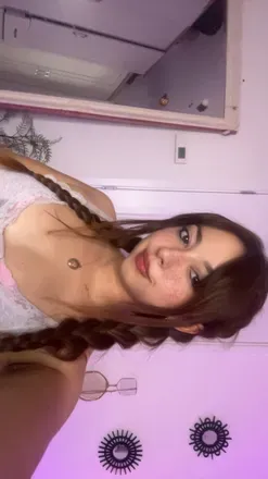 OnlyFans cuenta remiivyfree avatar 1