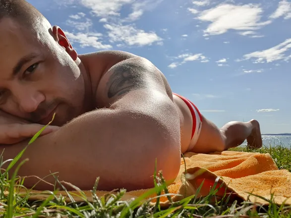 OnlyFans cuenta nakedfitness header 2