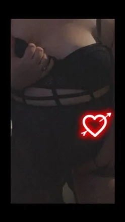 OnlyFans cuenta crimsonbunny21 avatar 1