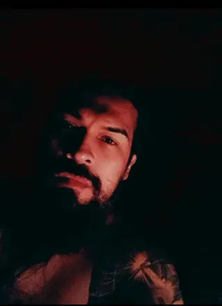 OnlyFans cuenta mediumsexy1 header 2