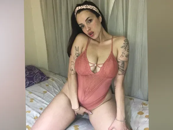 OnlyFans cuenta emilyblossom1 avatar 1