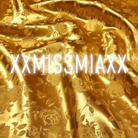 OnlyFans account  xxmissmiaxx header 2