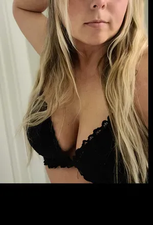 OnlyFans cuenta elizabeth0604_free avatar 1