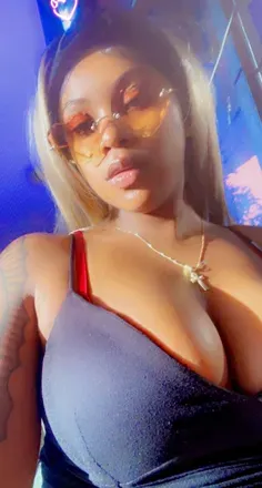 OnlyFans cuenta sky_servin avatar 1