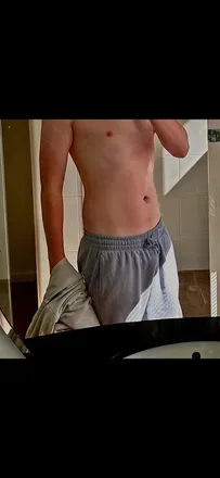 OnlyFans account  toms_toys avatar 1