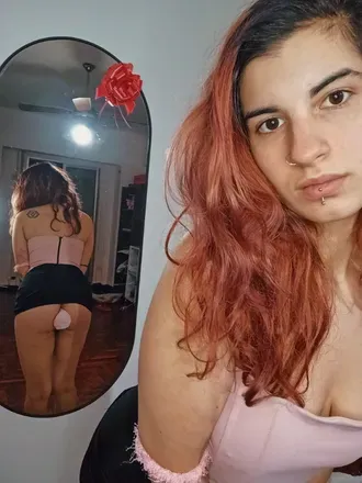 OnlyFans account  xultravioletx header 2