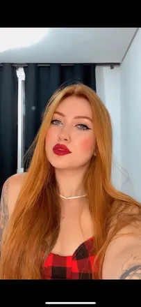 OnlyFans cuenta tatah_vargas header 2