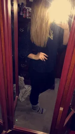 OnlyFans account  loesslovee avatar 1