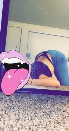 OnlyFans cuenta ravenrosee header 2