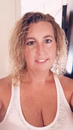 OnlyFans cuenta crazyapril avatar 1