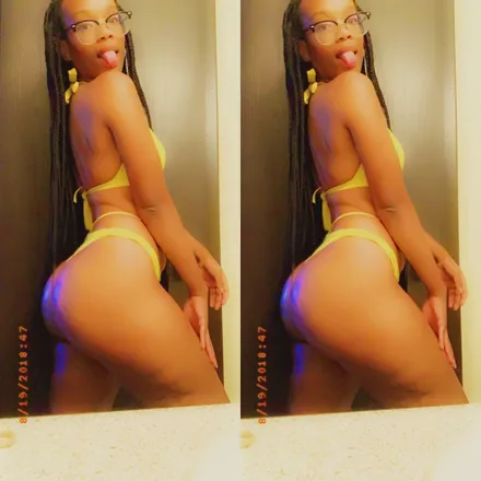 OnlyFans cuenta venustrapp header 2