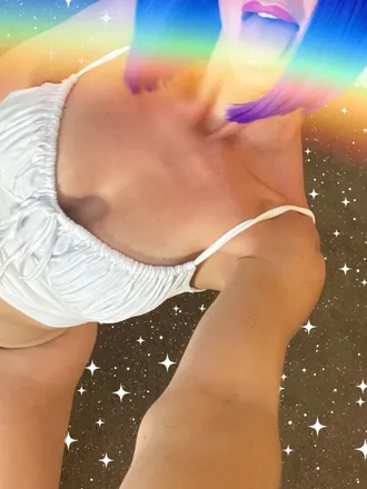 OnlyFans cuenta bonniemayclarke header 2