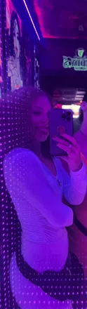 OnlyFans cuenta loverleona23 header 2