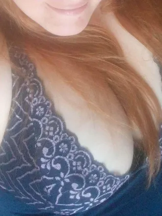 OnlyFans cuenta kamilka1990 header 2