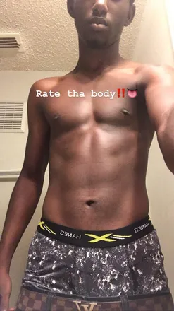 OnlyFans account  taephillips header 2