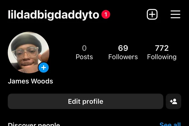 OnlyFans cuenta imjustthinkingusexyaf header 2