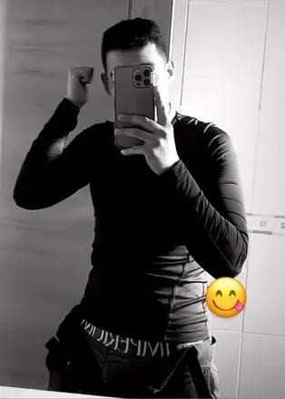 OnlyFans cuenta turista07 avatar 1