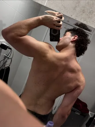 OnlyFans cuenta freespiderr header 2