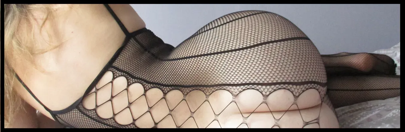 OnlyFans cuenta divinenini header 2