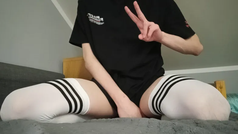 OnlyFans cuenta cutefemboy2005 header 2