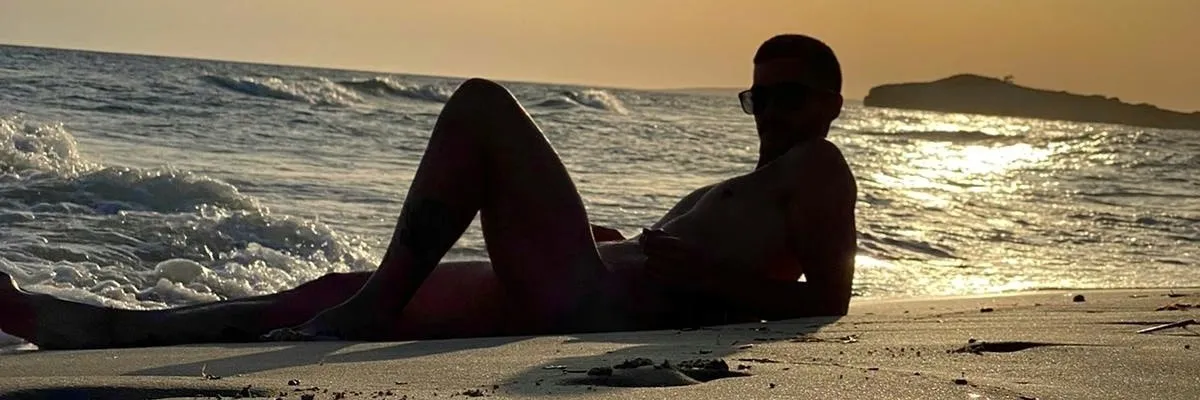 OnlyFans cuenta royal_juicy header 2
