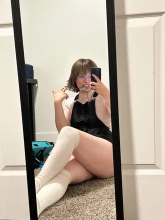 OnlyFans account  birdmoder avatar 1