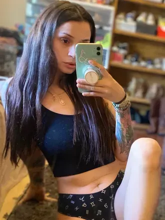 OnlyFans cuenta midnightmvrs avatar 1