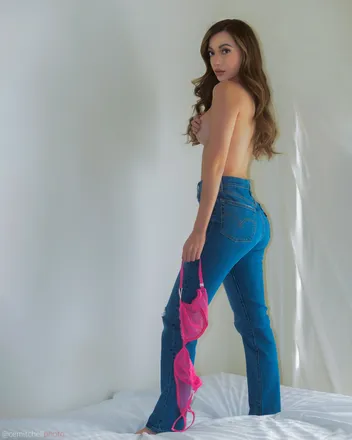 OnlyFans cuenta oohviolet header 2