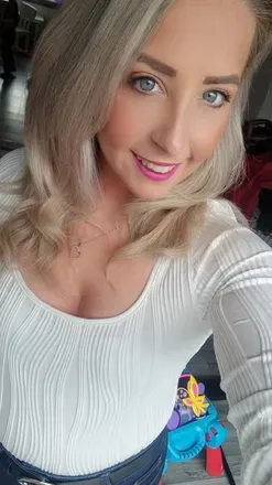 OnlyFans cuenta debs487x avatar 1