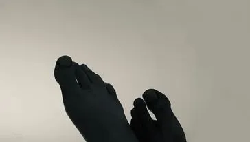 OnlyFans cuenta feetmelaniee header 2
