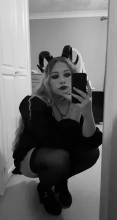 OnlyFans cuenta pinkmew avatar 1