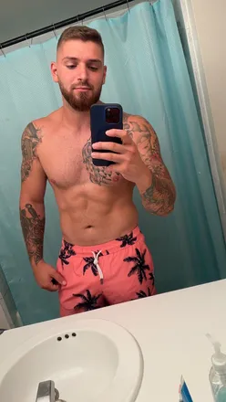 OnlyFans cuenta alpham57676 header 2