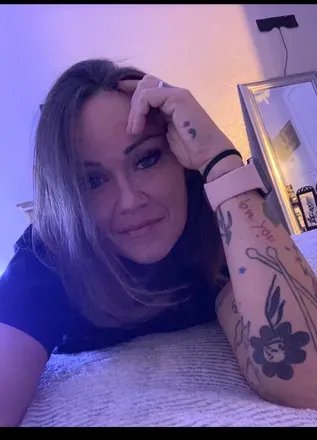 OnlyFans account  xxxemmmieeexxx avatar 1