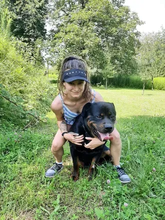 OnlyFans account  avadia avatar 1