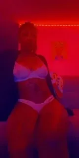 OnlyFans de allybae12