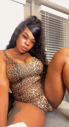 OnlyFans account  dussedenae avatar 1