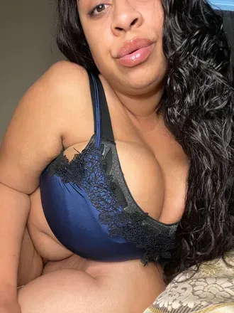 OnlyFans account  redd_delicious avatar 1