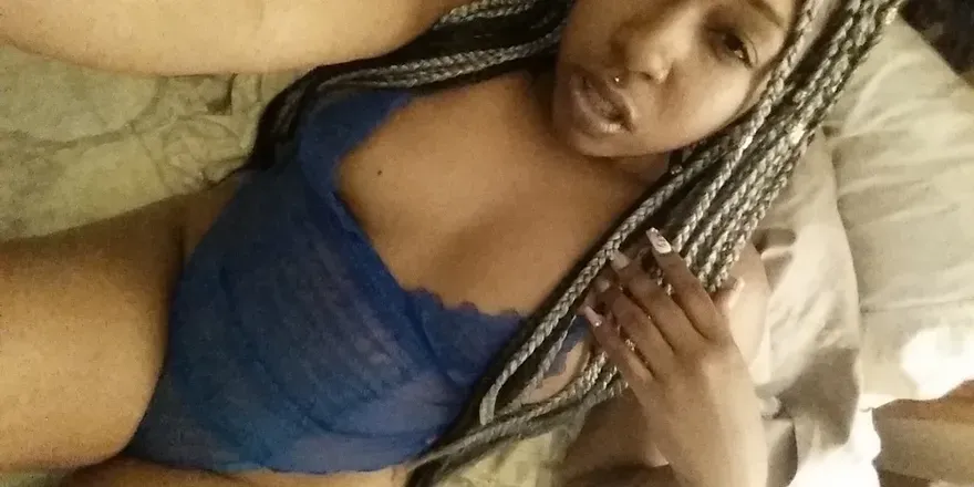 OnlyFans cuenta blasian_kissez header 2