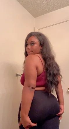 OnlyFans cuenta toffeebebe header 2