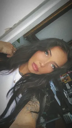 OnlyFans cuenta mietzekatz header 2