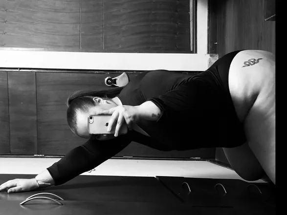 OnlyFans account  manusar header 2