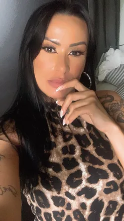 OnlyFans cuenta paolakellyf header 2