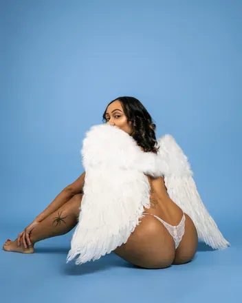 OnlyFans cuenta truvixensmedia header 2