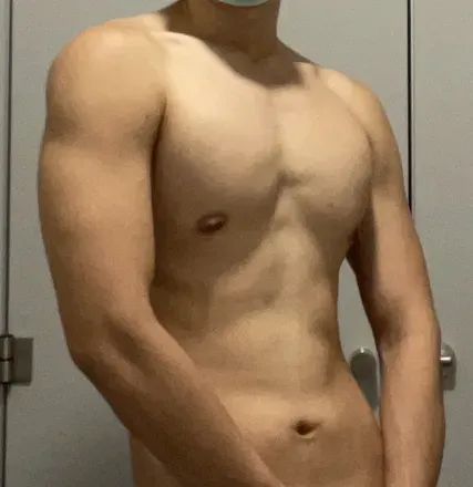 OnlyFans cuenta louisli96 avatar 1